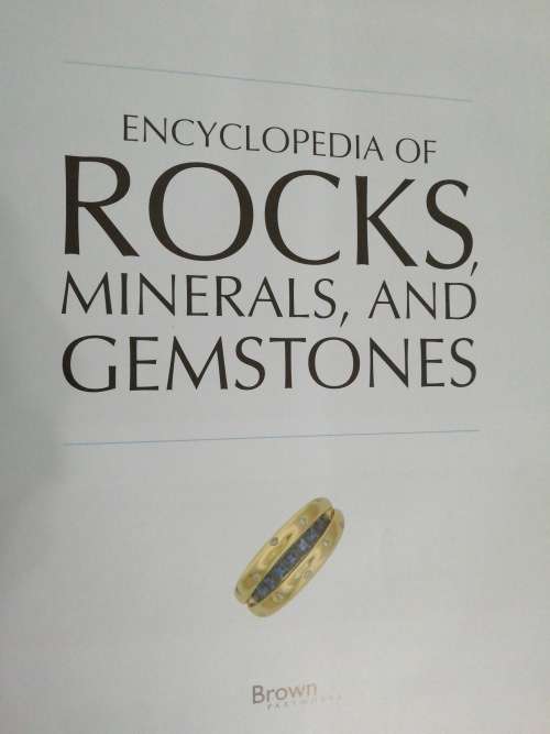 ENCYCLOPEDIA OF ROCKS , MINERALS AND GEMSTONES   /  HENRY RUSSELL