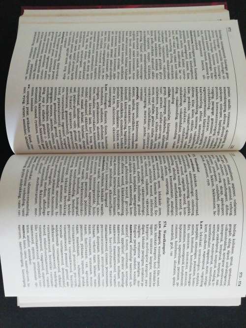 GROOT TESOURUS VAN AFRIKAANS  /  L. G. DE STADLER