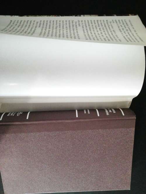 Thunder on the Blaauwberg  /  Lawrence G. Green