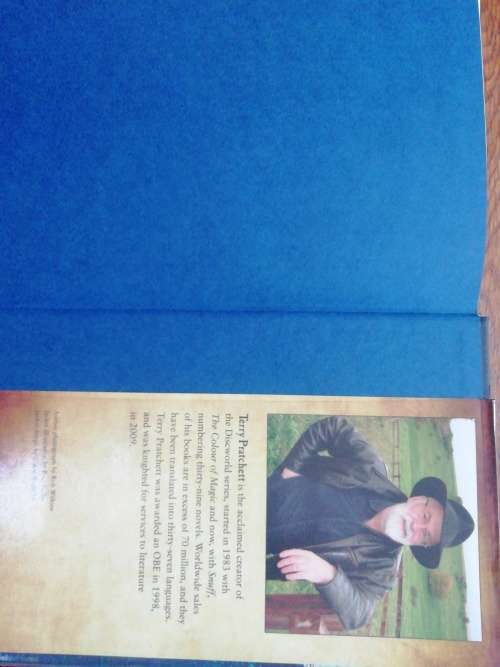 SNUFF / TERRY PRATCHETT