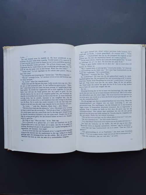 Kroniek van Perdepoort / Anna M. Louw