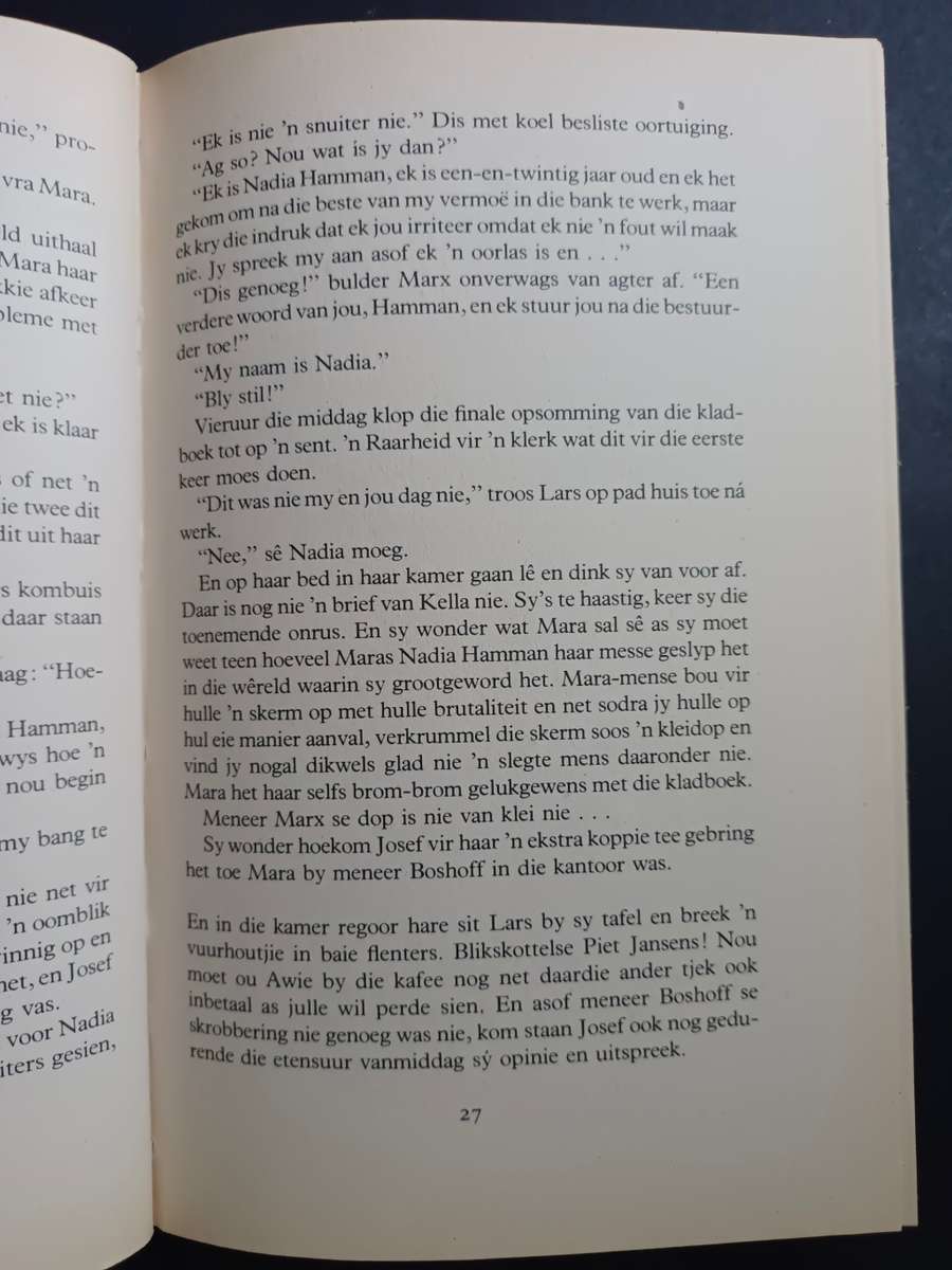 `n Huis vir Nadia / Dalene Matthee (eerste uitgawe)