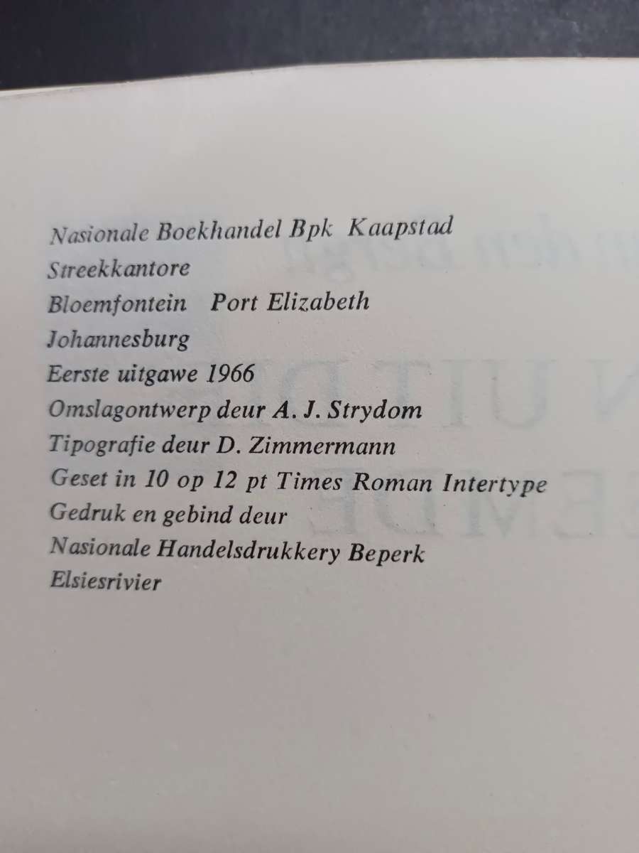 Man uit die vreemde / Kas van den Bergh