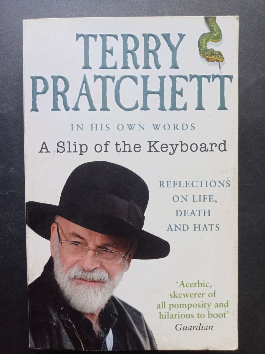 A Slip of the Keyboard: Collected Non-Fiction / Terry Pratchett