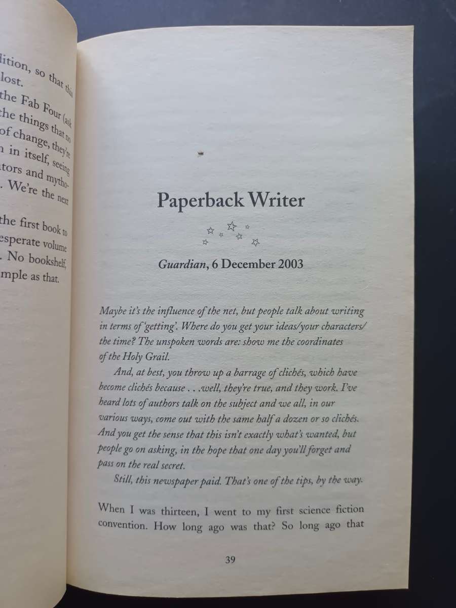 A Slip of the Keyboard: Collected Non-Fiction / Terry Pratchett