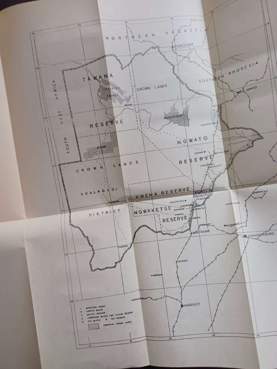 Migrant Labour and Tribal Life : A study of Conditions in the Bechuanaland Protectorate/ Schapera, I