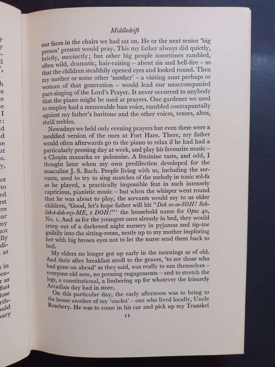 THE OCHRE PEOPLE / Noni Jabavu