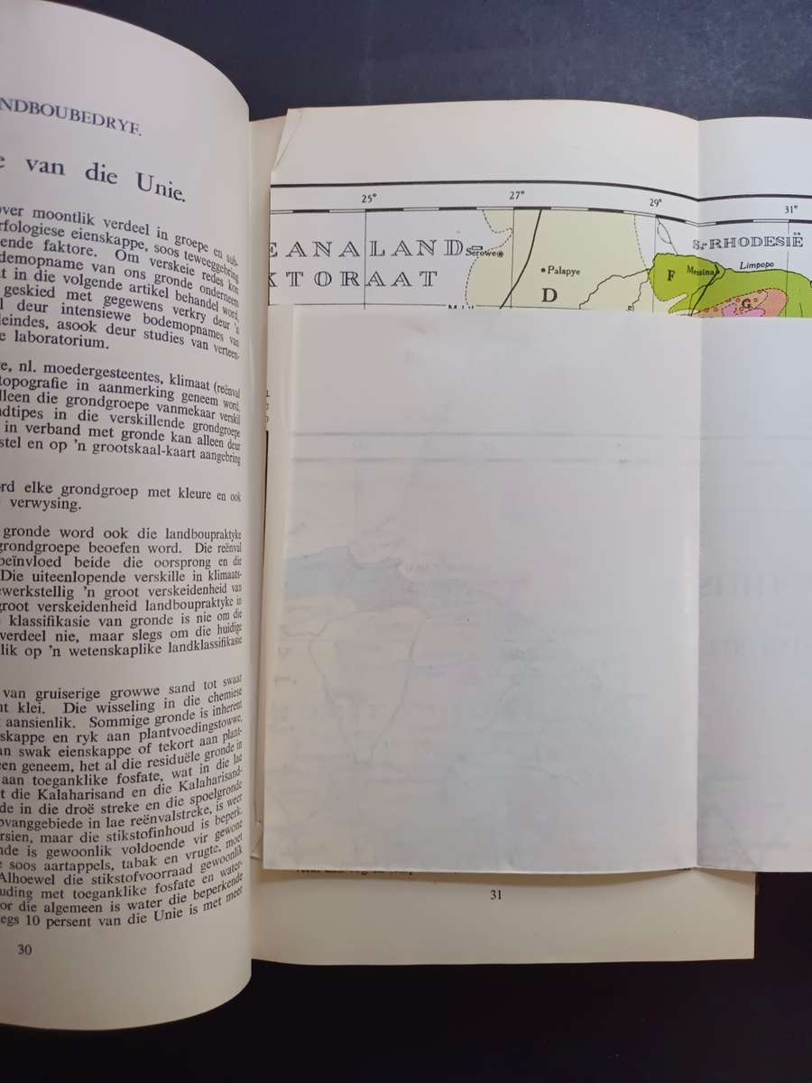 Hulpboek vir Boere in Suid-Afrika Deel I tot III  Published by Staatsdrukker, Pretoria, 1957