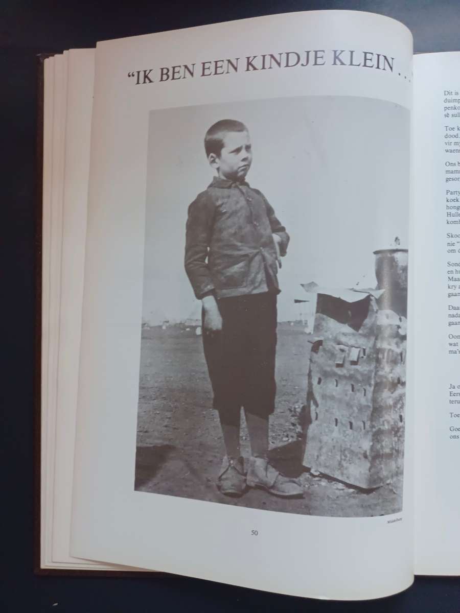 KAMPKINDERS 1900-1902 : `n Gedenkboek / G. G. Coetzee & M. C. E. van Schoor