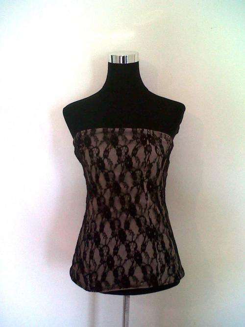 Beautiful Ladies Lace Bustier (M)