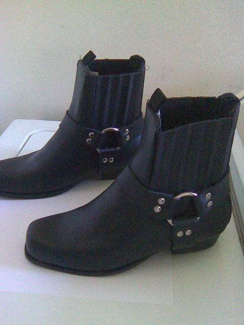 LADIES BLACK LEATHER BIKER BOOTS
