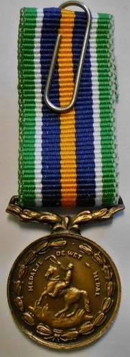 Miniature De Wet Medal Thin Type