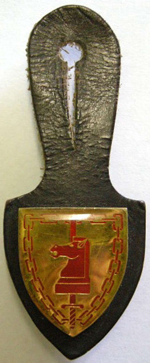 Army Battle School Pocket Flash on Leather Fob