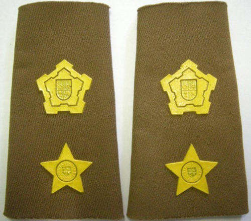 Commandant Rank Insignia Rubberised Pair