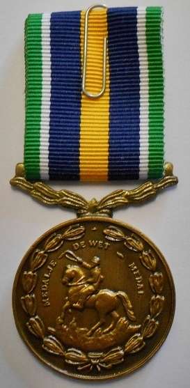Full Size De Wet Medal Numbered at Back Uniface Suspender