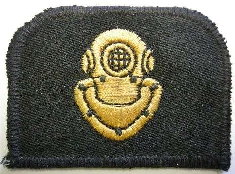 Early Type Diver Qualification Badge Embroidered Worn on Sleeve of Mess Dress Recce Matthysen p. 189