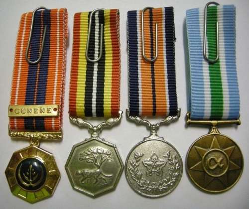 Miniature Medal Set of Four w/ Miniature Cunene Bar