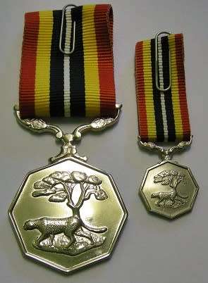 Full Size Southern Africa Medal Double Face Susp Tall Grass Poor Detail Number on Rim w/ Miniature