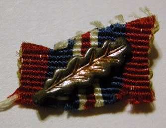 Miniature WWII Mention in Despatches Emblem