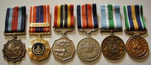 Full Size Medal Set of Six with Full Size Cunene Bar