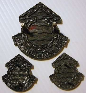 Maintenance Unit Cap & Collar Badges Bolts & Pins Intact