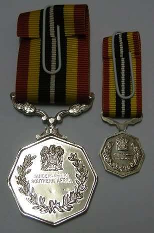 Full Size Southern Africa Medal Double Face Susp Tall Grass Poor Detail Number on Rim w/ Miniature