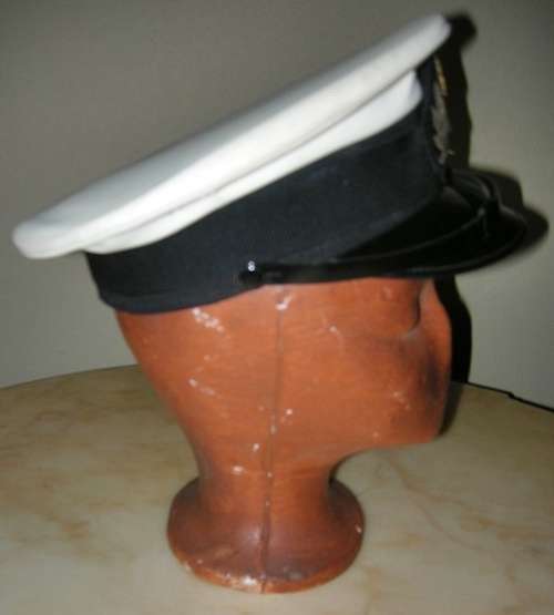 SA Railways and Harbours Sea Going Officers Cap Marked H J Henochsberg Johannesburg