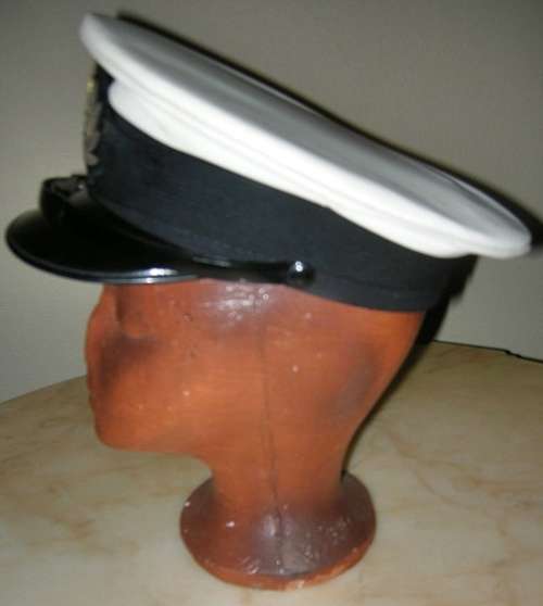 SA Railways and Harbours Sea Going Officers Cap Marked H J Henochsberg Johannesburg