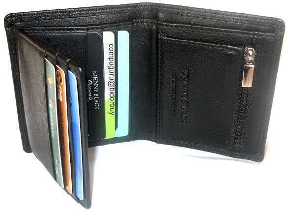 ***JOHNNY BLACK**Men Wallet,Holds 6 Cards, 2 x Note Compartment& Coin Pocket!!!