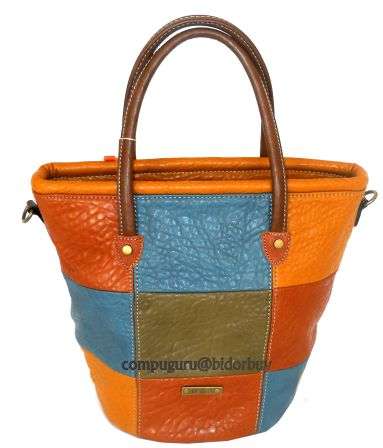 **Totally Unique**David Jones Classic handbag - Crazy Deal @R1