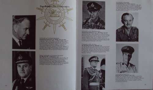 Contact II The Struggle for Peace: A Pictorial Account of the Rhodesian War - Paul Moorcraft