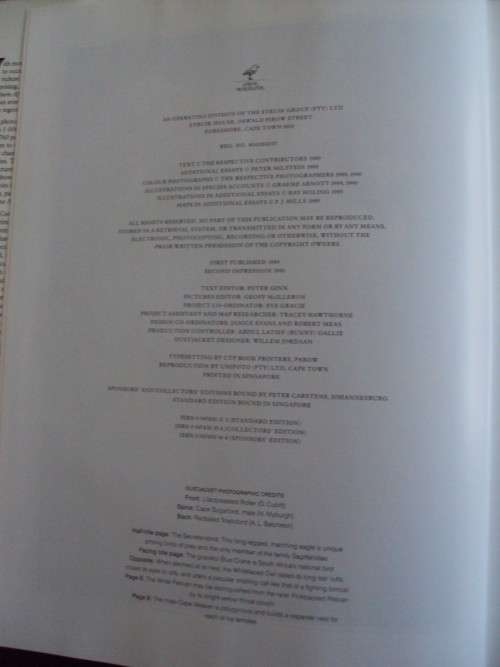 Complete Book of Southern African Birds P J Ginn W G McIlleron P le Milsteinn (Illustrated boxed)