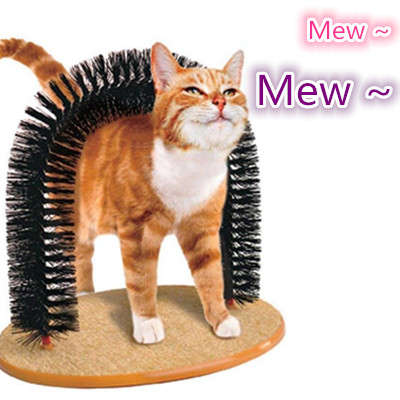 Perfect kitty pad - Brushes cats' coats while they play