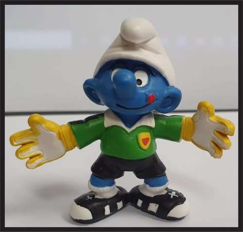 Schlelich - The Smurfs - 2003 - Goal Keeper Smurf # 21017