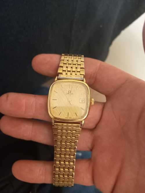 VINTAGE Gold oemga men's wrist watch