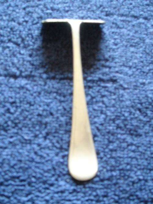 VINTAGE SILVER SHOVER FOR BABIES