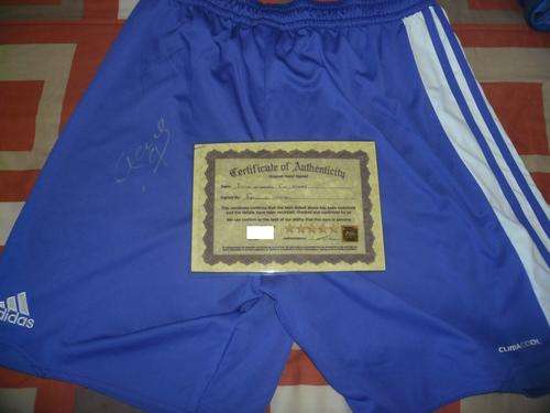 Blue Chelsea shorts signed by Fernando Torres + COA
