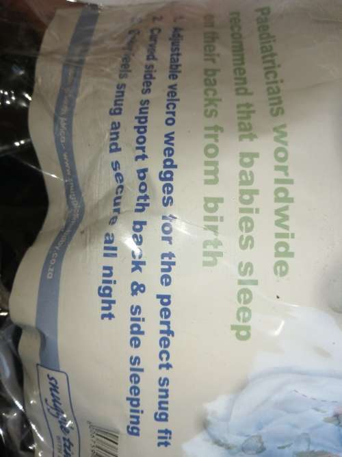 Baby curved back and side sleep positioner