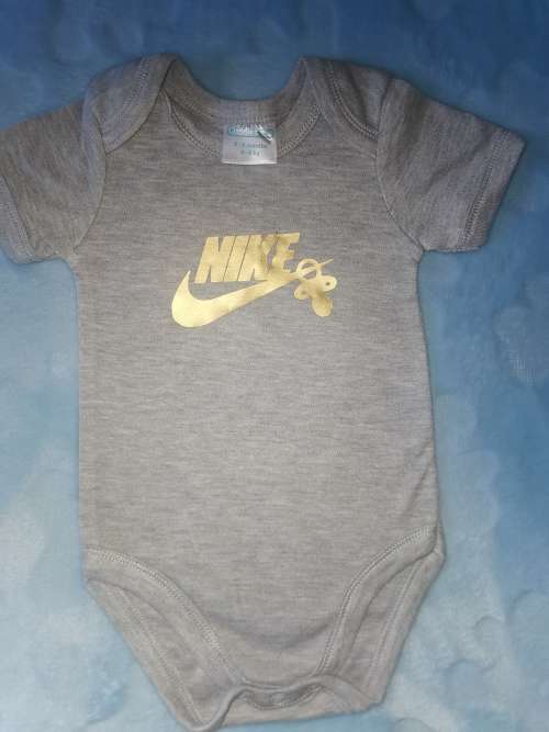 Babygrow short sleeve 3 to 6 months