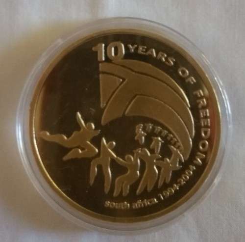 Nelson Mandela 1 oz Gold plated "10 Years of Freedom" Token