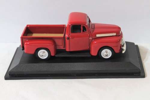 Road Signature Collection Ford F1 Pick up Truck. No. 94212