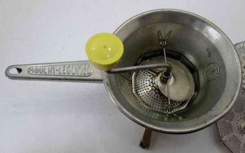 Moulin Legumes Food Mill - As Good As New!