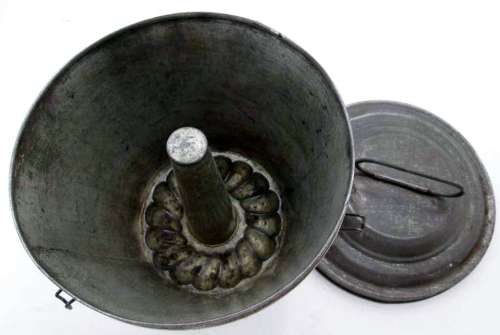 Very Old & Unusual Metal Jelly/Pudding Mold With Lid! - 21cm/18cm