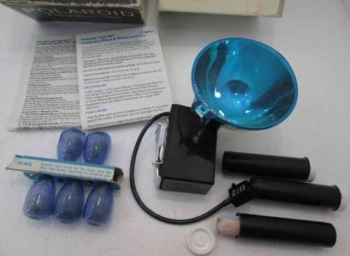 Polaroid Flashgun #268 + Extra Bulbs!