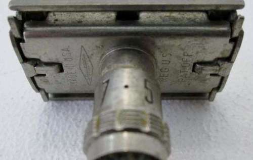 Vintage Gillette Razor Made In USA Reg US Pat Off