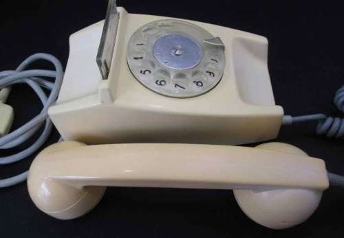 Vintage Cream Rotary Phone