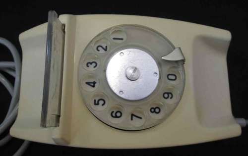 Vintage Cream Rotary Phone