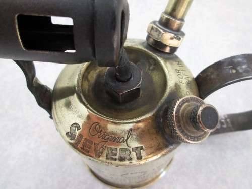 Original Max Sievert Stockholm Sweden Brass Blow Torch/Lamp Type 530, 1/2 Pint - Height 15cm