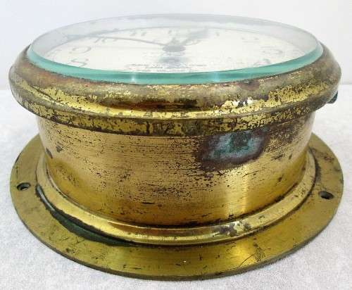 H Hughes & Son Chronometer - 24,5cm/10,5cm (A Little Battered But Working!)