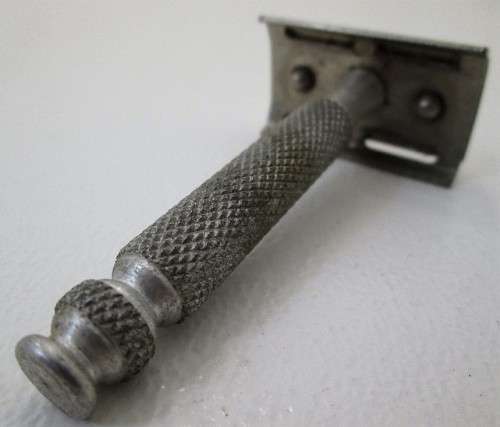 Vintage Razor - Length 7,5cm